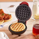 Mini-Waffeleisen elektrisch für Waffeln mit Antihaftplatten - kompaktes Design rot