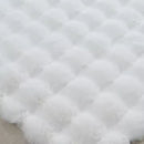 Flauschiger Teppich aus Kunstfell im 3D-Bubble-Design 180x230cm - Weiß im Nordic-Stil für Wohnzimmer und Schlafzimmer