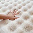 Flauschiger Teppich aus Kunstfell im 3D-Bubble-Design 180x230cm - Weiß im Nordic-Stil für Wohnzimmer und Schlafzimmer