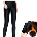 Gefütterte Damen-Leggings Schwarz mit hoher Taille - Glänzende Optik, flauschiges Futter, thermoelastisch für den Winter