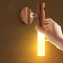 LED-Lampe mit Bewegungsmelder, per USB-C aufladbar, Warmweiß 2700-3000K, magnetisch, kabellos – Intelligente Beleuchtung für jeden Raum