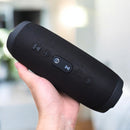 Tragbarer wasserdichter Bluetooth-Lautsprecher IP67 - 6000mAh, 20h Laufzeit, Powerbank